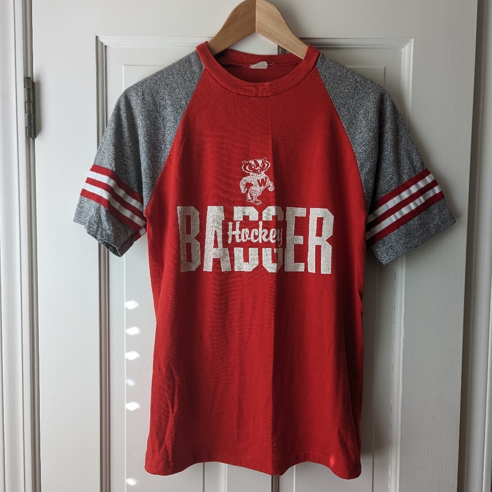 Vintage UW Madison Hockey Bucky Raglan shirt